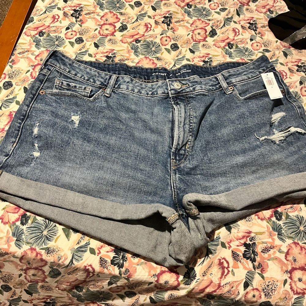 NWT size 22 old navy denim shorts